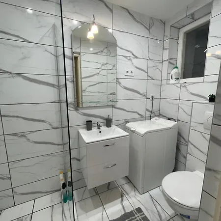 Brhomes Amethyst Retreat Budapest